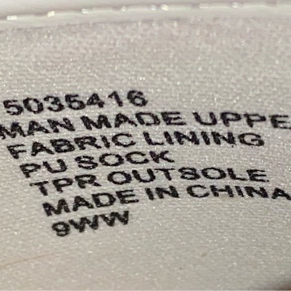 Pride! 🏳️‍🌈🌈Torrid Sparkly rainbow slip on sneakers - Picture 4 of 15